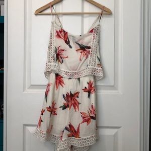 Romper with pockets!